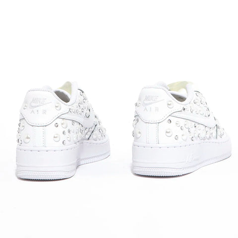 NIKE AIR FORCE 1 "STRASS PERLE" NIKE AIR FORCE 1 "STRASS PERLE"