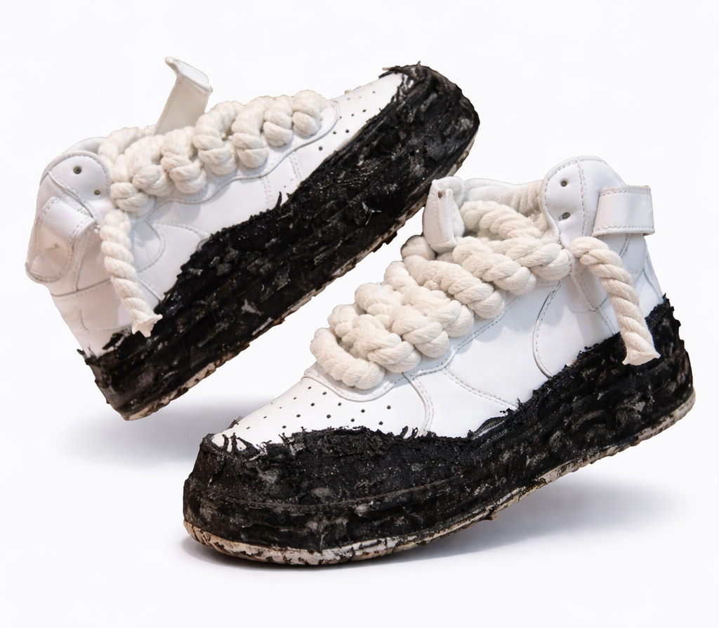 NIKE AIR FORCE 1  MID WHITE "BLACK DENIM SOLE"