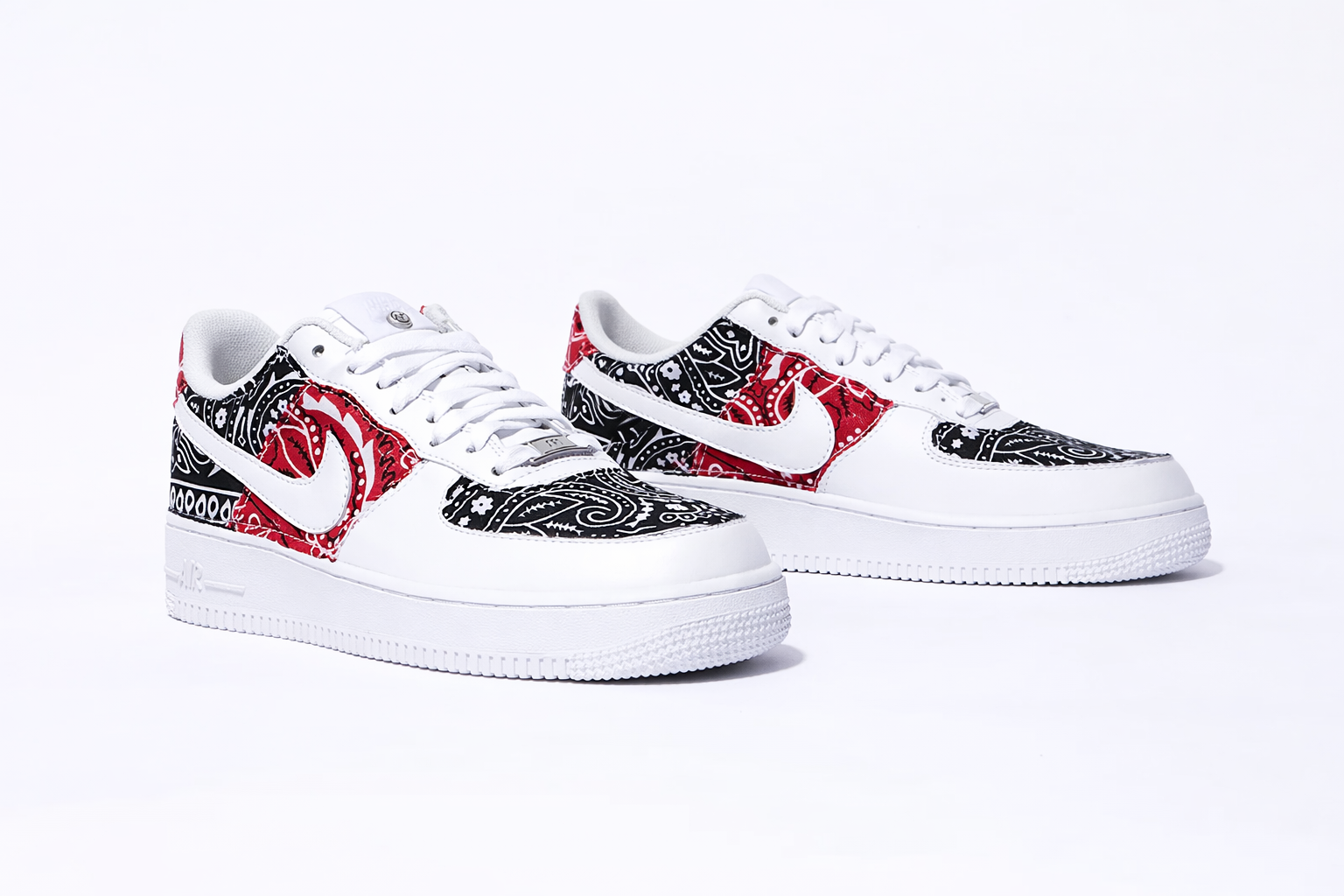 NIKE AIR FORCE 1 'STREET BANDANA'