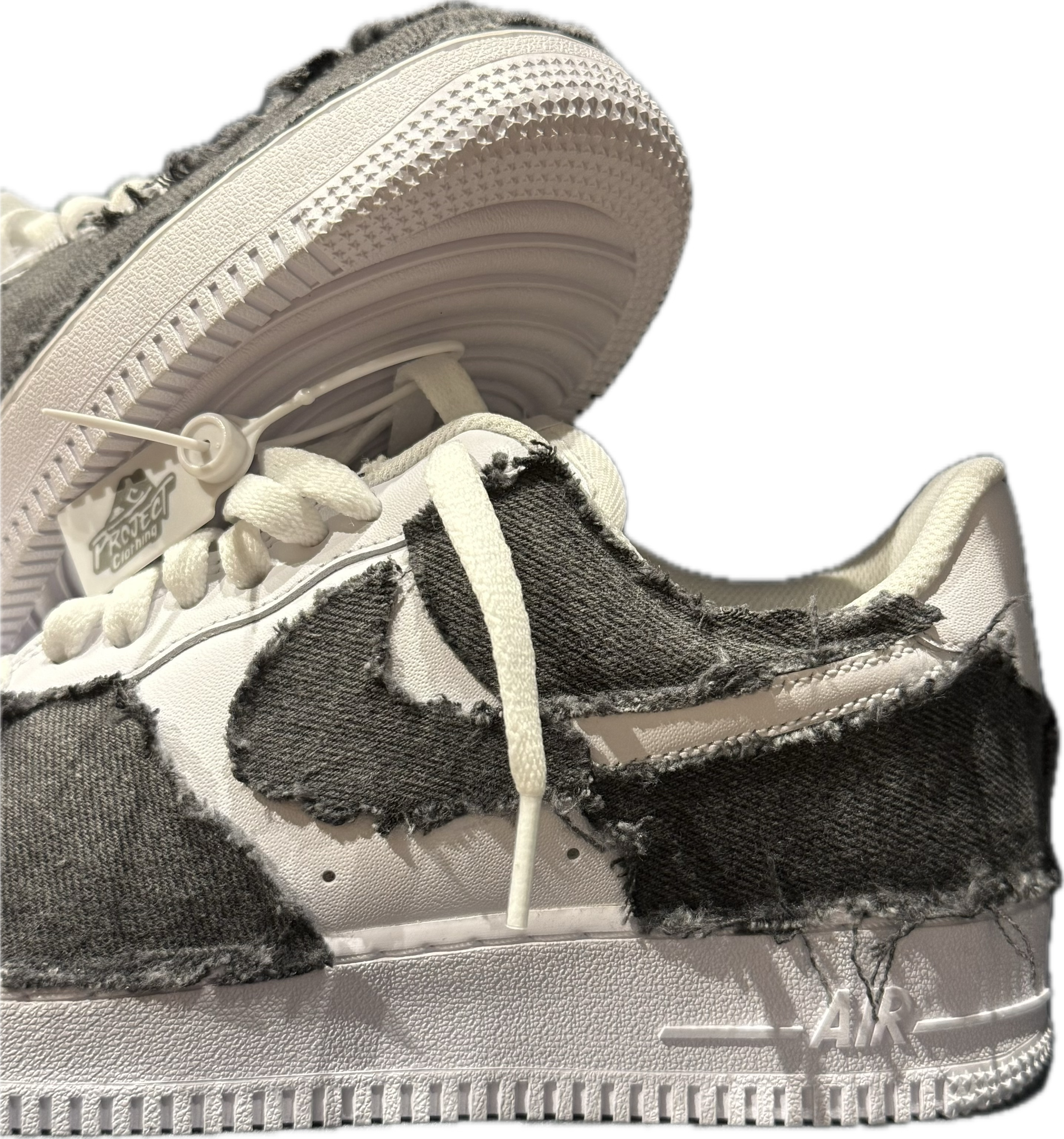 NIKE AIR FORCE 1 ‘BLACK DENIM’