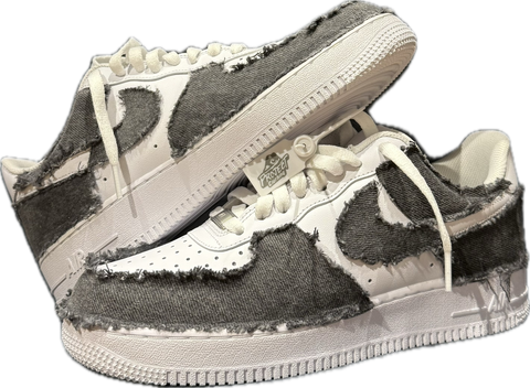 NIKE AIR FORCE 1 ‘BLACK DENIM’