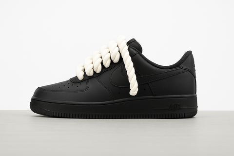NIKE AIR FORCE 1 BLACK “ROPE LACES WHITE”