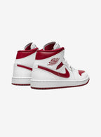 Jordan 1 Mid Chicago Reverse