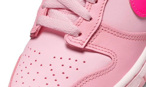 Nike Dunk Low Triple Pink